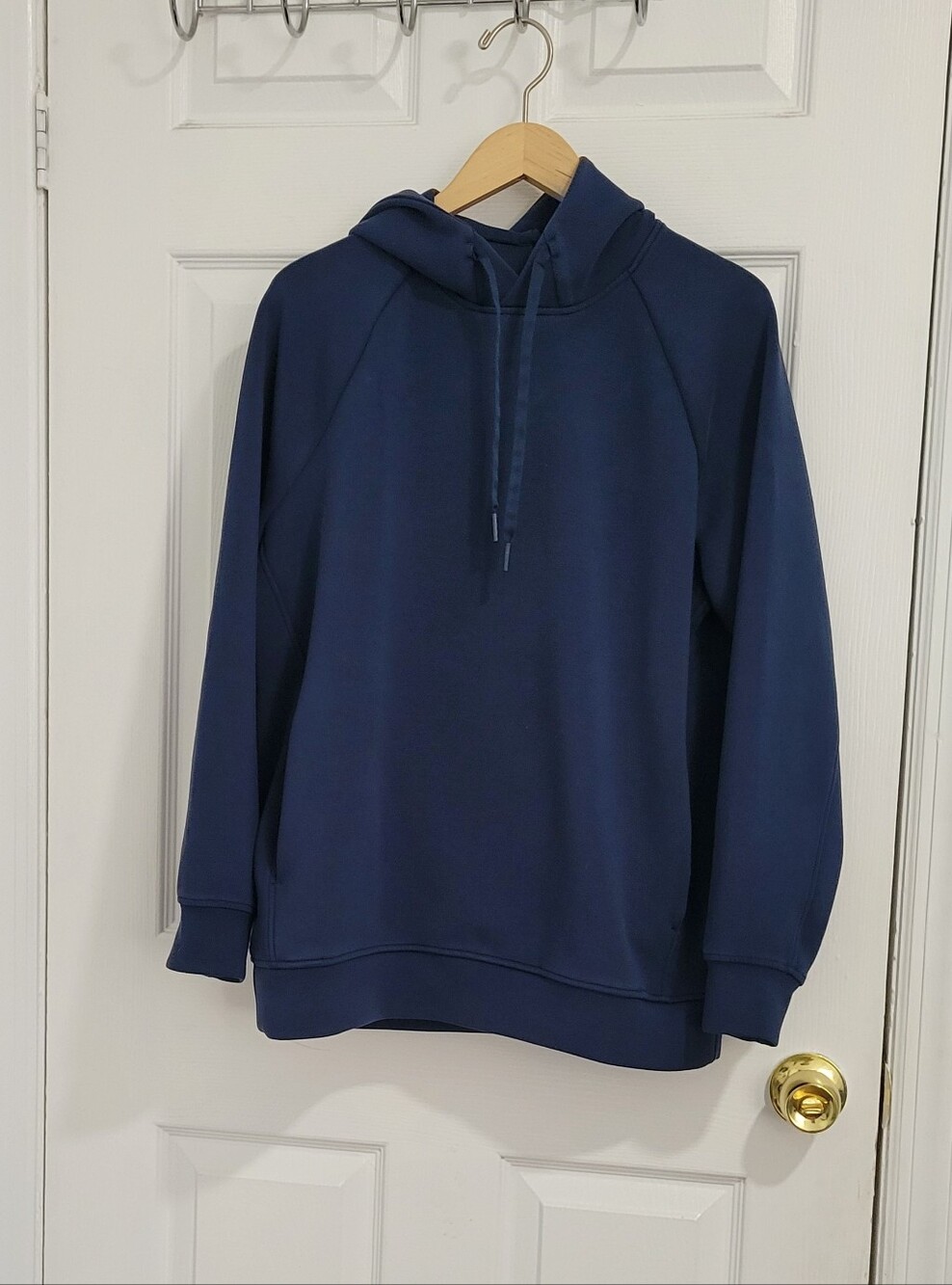 Lululemon Men's Navy Blue Hooded Pullover Sweatshirt